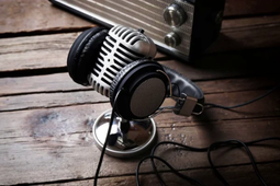 Art_Dialogue_AFONSO_Lily_DA_COSTA_Florian.mp4